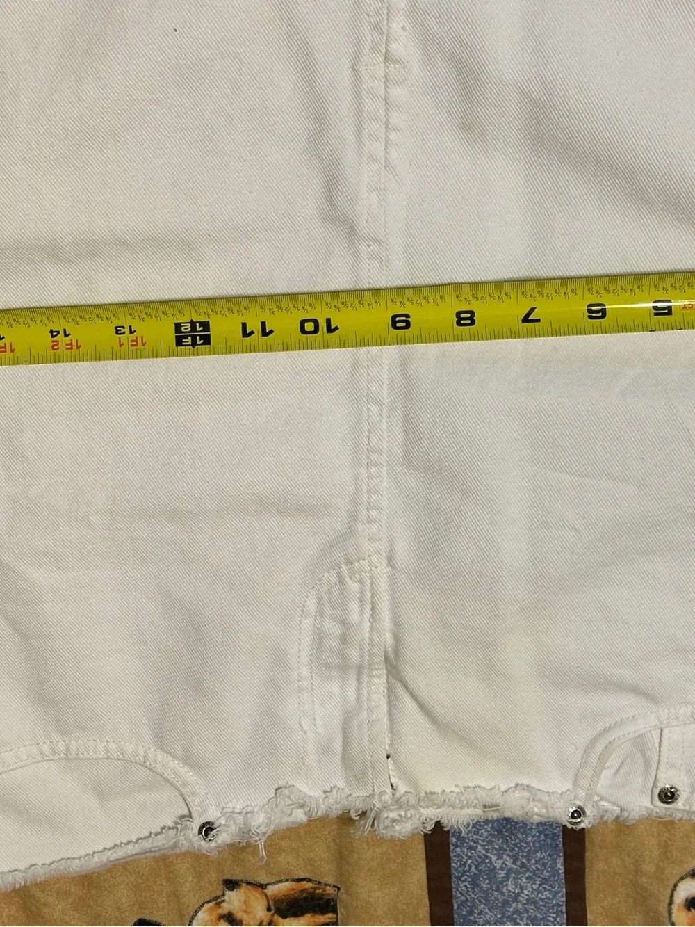 ⁠XOXO White Denim Pencil Skirt Raw Hem Frayed Waist Knee Length Stretch Size [X]